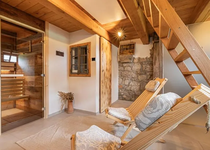 House Mimi מטליקה