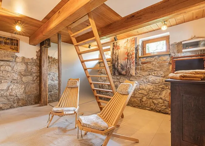 בית נופש House Mimi מטליקה